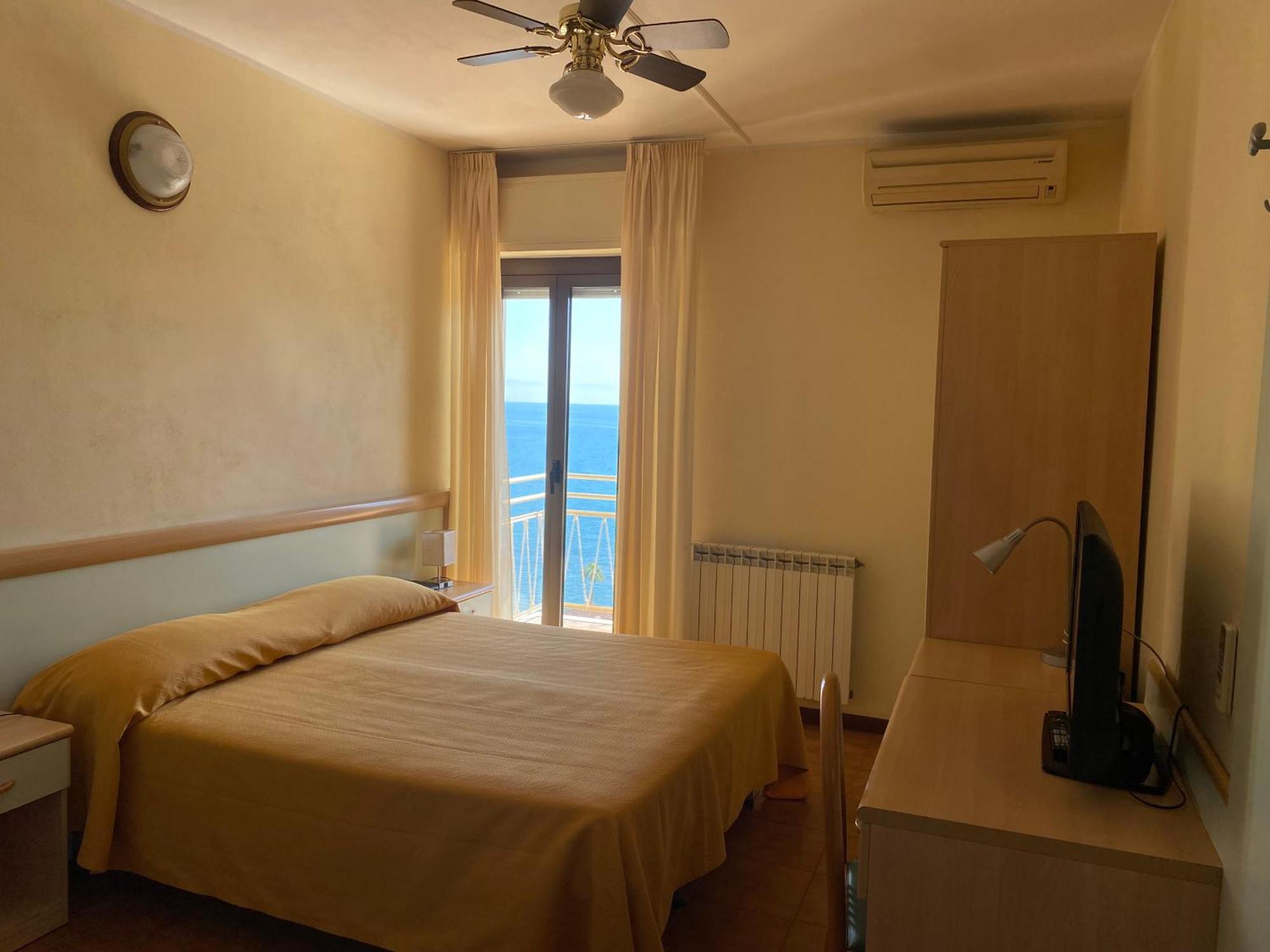 Ulivo Ξενοδοχείο Ντιάνο Μαρίνα Εξωτερικό φωτογραφία